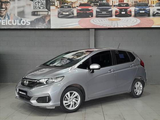 HONDA FIT 1.5 DX 16V FLEX 4P MANUAL HONDA FIT 1.5 DX 16V FLEX 4P MANUAL
